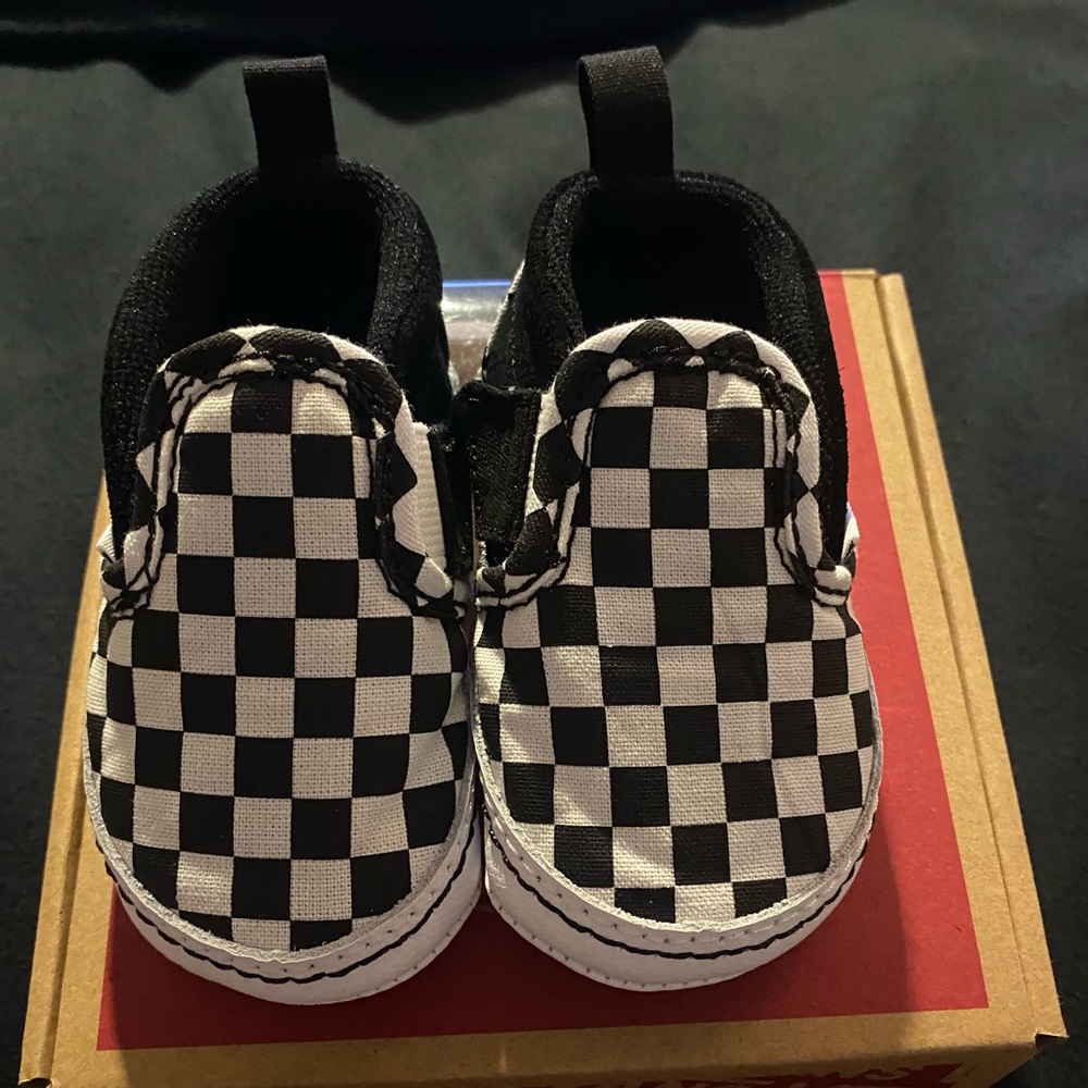 Baby checkered Vans